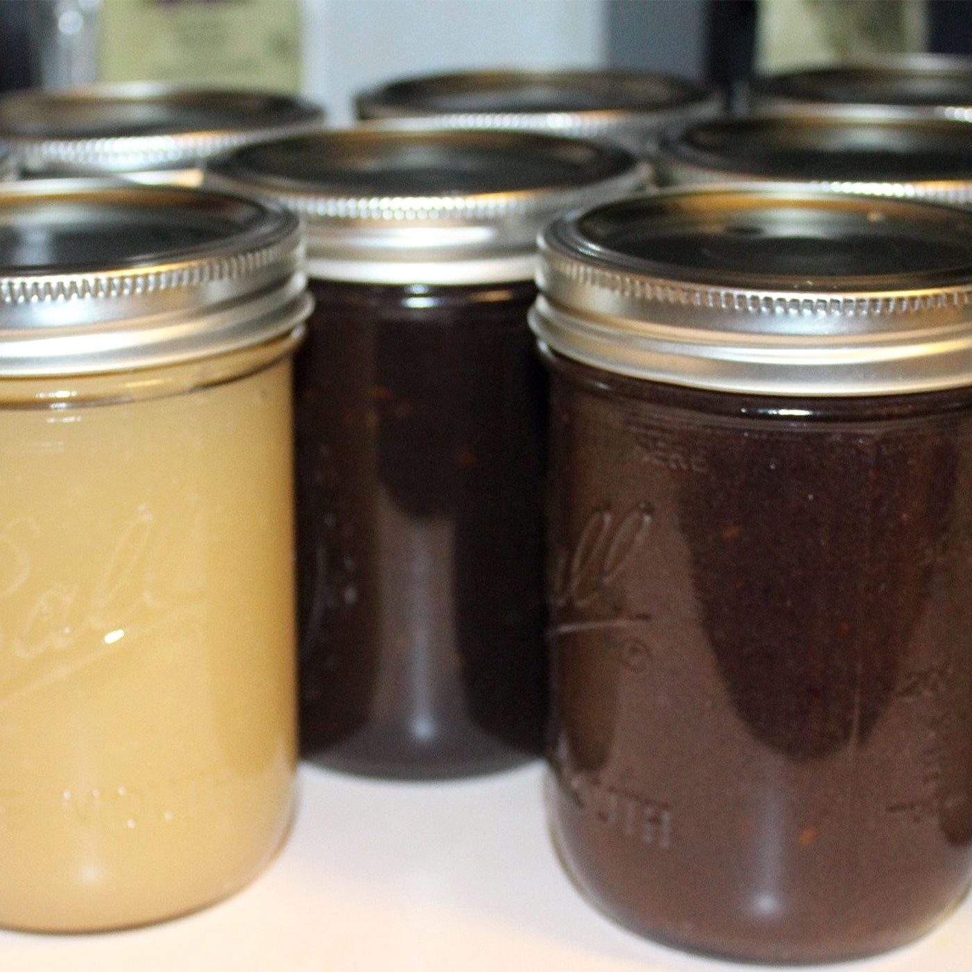 Mason Jars Full of Fresh Sea Moss Gel